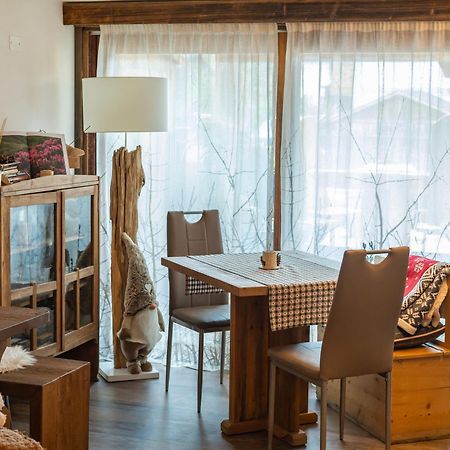 Majon De La Nona Hotel Pozza di Fassa Ngoại thất bức ảnh